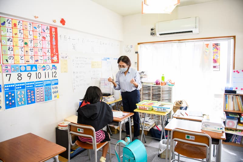 「自分で考える力」を 育てる学習教室［学研 うえた教室］