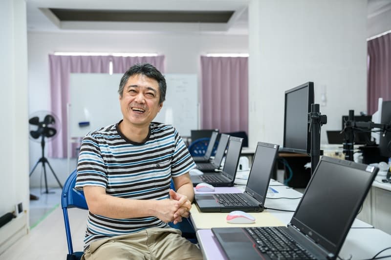おとなもこどもも、家庭も塾も。 ITとの付き合い方を考えよう。/ ICT KIDS ぴぽら